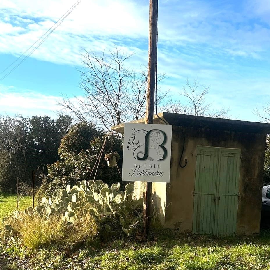Panneaux signalétiques pour l'Écurie de la Barronnerie