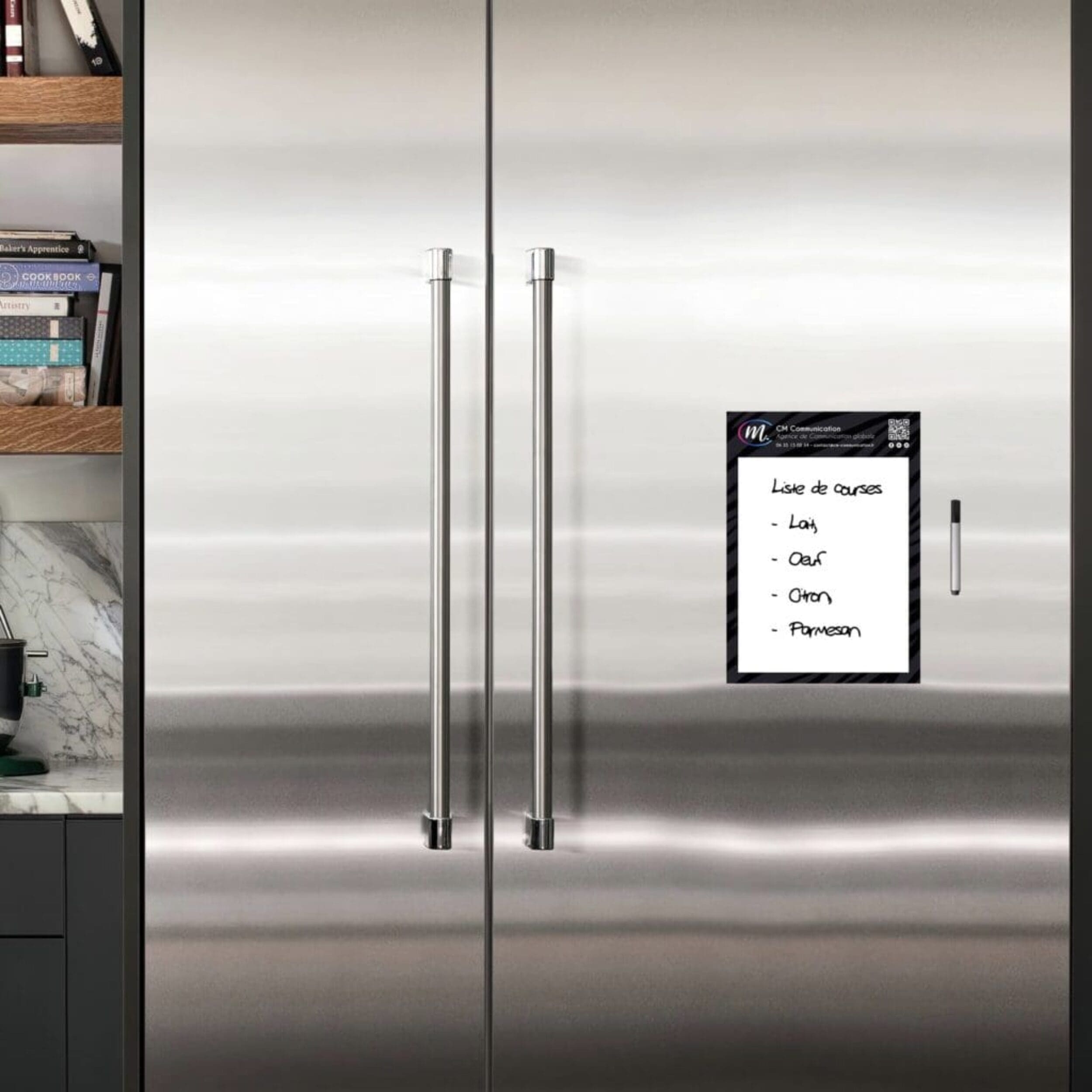 Un magnet effaçable A4 type Velleda pour une communication durable